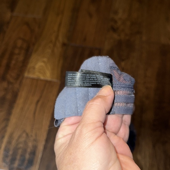 JOAN SMALLS Lace Underwire Bra Size 34D - Picture 5 of 5